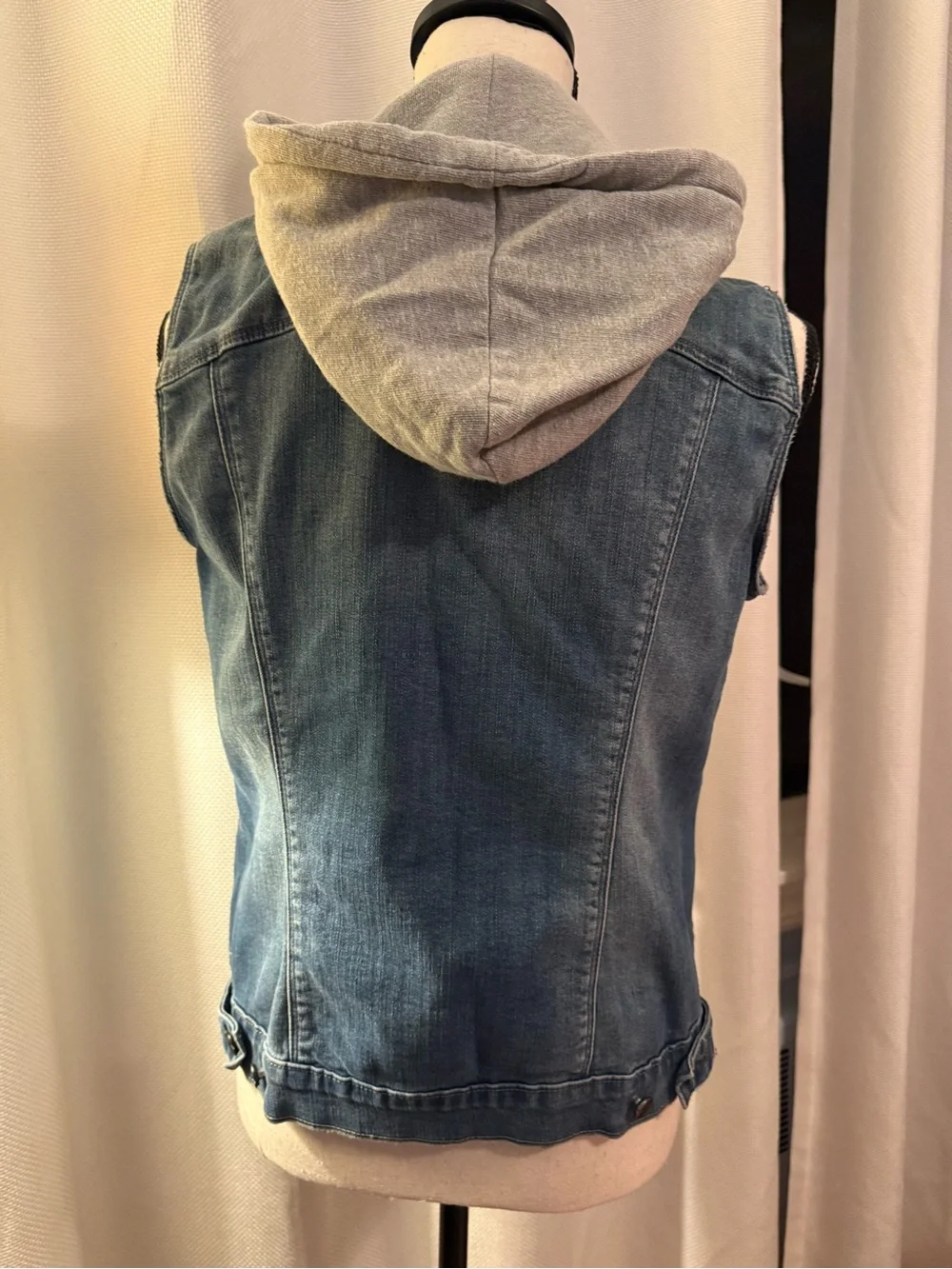 Tractr Light Grey Knit insert Hooded denim vest